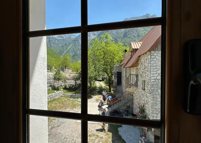 بيت ضيافة 6 Nderlysaj